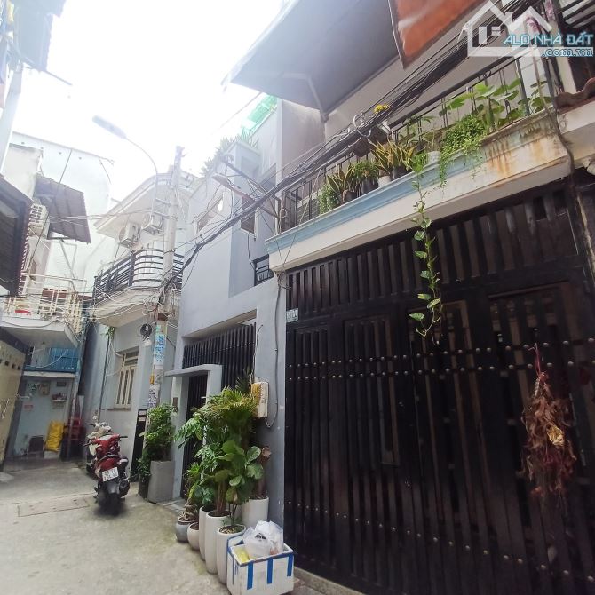✋ Bán nhà 3 tầng kế cầu Kênh Tẻ Nguyễn Hữu Thọ, P. Tân Hưng, Q7 32m2, 3.8 tỷ