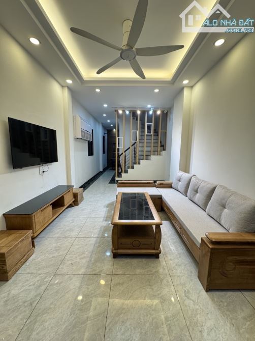 NGỌC THỤY.BỒ ĐỀ_FULL NỘI THẤT_GẦN CẦU LONG BIÊN,ĐƯỜNG HỒNG TIẾN_GẦN CHỢ_DT 38,3M_GIÁ 7 TỶ5