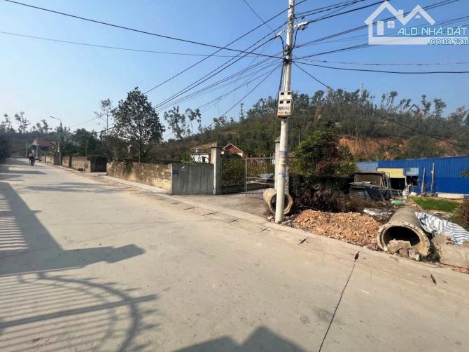 ♦️♦️Chính chủ gửi bán lô ở đất quảng thanh, diện tích 80m , mặt đường trải nhựa rộng 8m, x