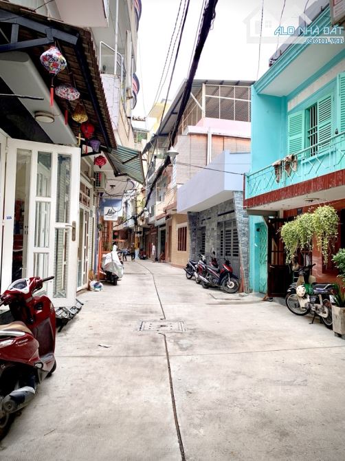 Bán nhanh  nhà  Lê Văn Sỹ Quận 3, 4*9 nở hậu, 3 lầu,  hơn 7tỷ (20253491)