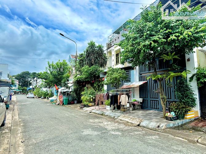 Bán nhá 1 trệt 1 lầu gần Song Ngữ Lạc Hồng, Chợ Bửu Long, Biên Hòa, 86m2, giá 4 tỷ 600.
