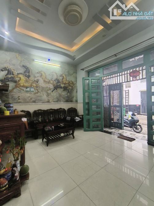 BÁN NHÀ HẺM 10M - XE TẢI TRÁNH, Đ59 GÒ VẤP - VIEW CV,3 TẦNG, NGANG 5M, NHỈNH 7 TỶ