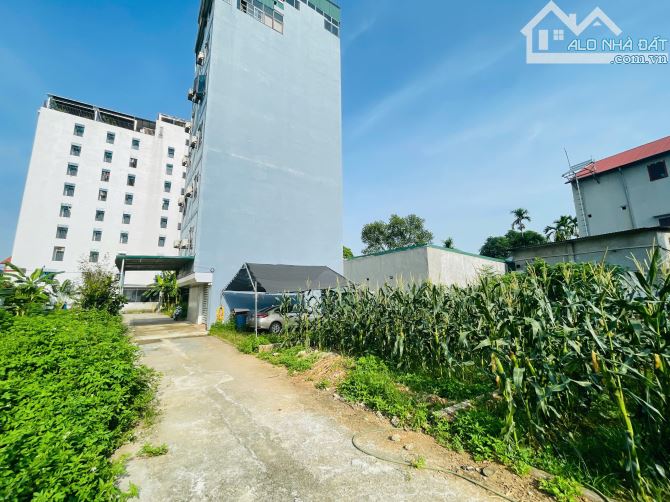⸻  🔥 BÁN LÔ ĐẤT VÀNG – TRUNG TÂM CÔNG NGHỆ HÒA LẠC 🔥 📍 Vị trí đắc địa:  • Cách Đại học