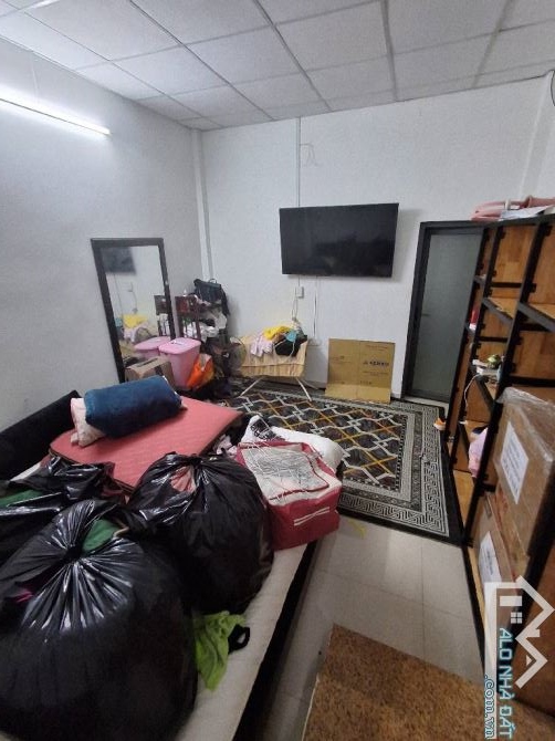 [Quận 7] Hẻm thoáng LÂM VĂN BỀN - NHÀ 3 TẦNG - VỪA Ở KINH DOANH TỐT - 50 M2 - Chỉ 4 tỷ 5