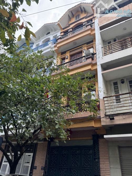 Bán nhà 63 Lê Đức Thọ - 5T x 37M - dân xây, ô tô tránh, sổ nở hậu - 8,5 tỷ