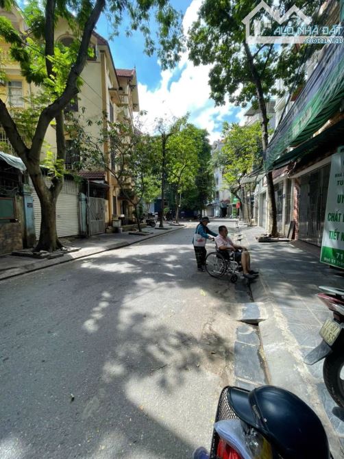 BÁN NHÀ SIÊU PHẨM TRẦN ĐIỀN , DT 83M . NHÀ 5 TẦNG . Ô TÔ TRÁNH .PHÂN LÔ