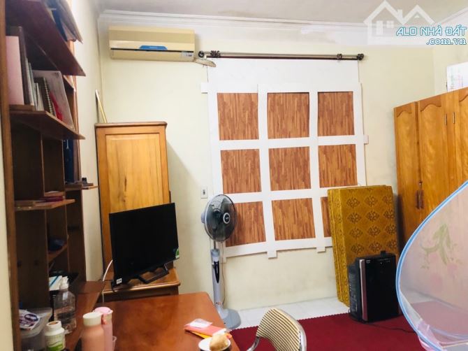 NGÕ THÔNG TRẦN PHÚ_NGUYỄN THÁI HỌC – 3 tầng 26m chỉ 5.3 tỷ - GẦN PHỐ, MẶT TIỀN RỘNG, SĐCC