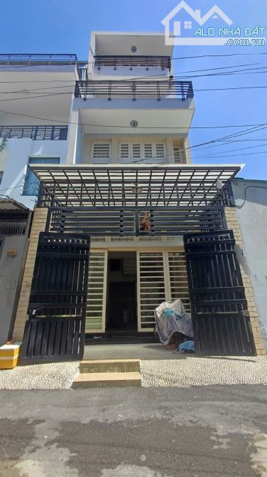 Căn nhà 70m² 5x14m 4PN Hẻm ô tô rộng thoáng Phạm văn Chiêu Gò vấp giá 9.6 tỷ