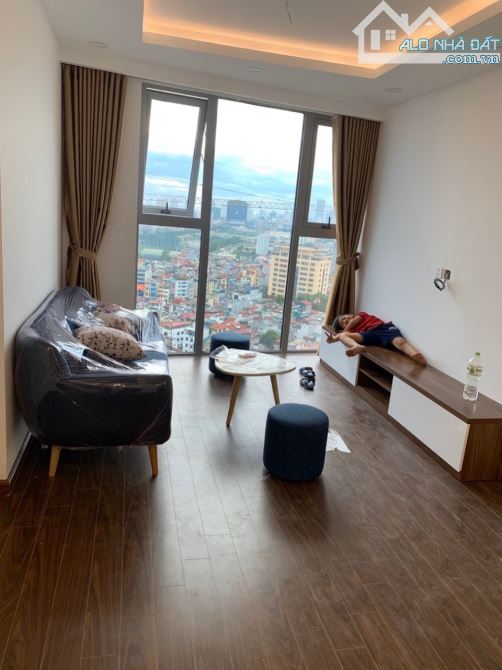 Cho thuê căn hộ chung cư Hồng Hà Tower 89 Thịnh Liệt, Hoàng Mai 60m2 2PN có đồ 8tr