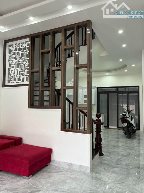 🏘 BÁN NHÀ 4 TẦNG MỚI – NGÃ TƯ QUÁN TOAN -HỒNG BÀNG- GIÁ 4,1 TỶ -Ô TÔ ĐỖ CỬA