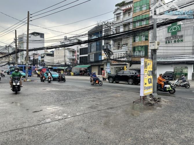 🌟 RẤT NGON – HXH CMT8 QUẬN 3 🌟 📍 Cách Mạng Tháng Tám, P.10, Q.3. • 72m² (4m x 18m) A4