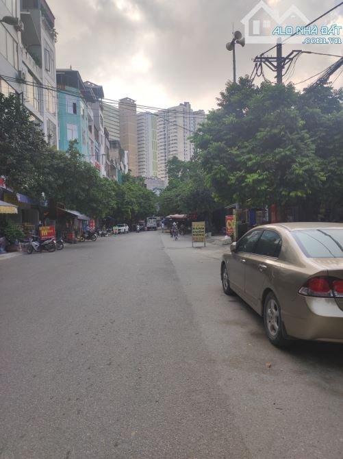 Bán gấp! Mặt phố Mỗ Lao, Vũ Trọng Khánh 65m2, 5 tầng, ô tô tránh, vỉa hè, KD, giá 19.4 tỷ