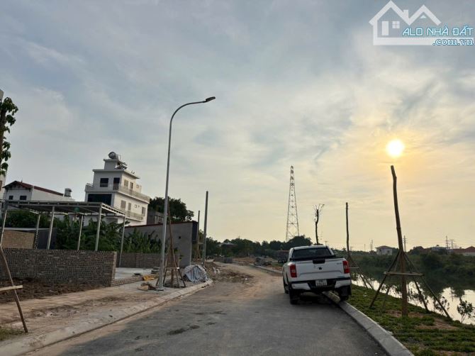 🌺MẢNH ĐẤT VUÔNG VẮN NỞ HẬU PHONG THUỶ🌺