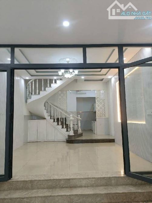 🏡NHÀ MẶT TIỀN ĐƯỜNG Ô TÔ, 5 TẦNG, SỔ HỒNG RIÊNG, Đ PHẠM VĂN CHIÊU, QUẬN GV💰 GIÁ 9.5 TỶ