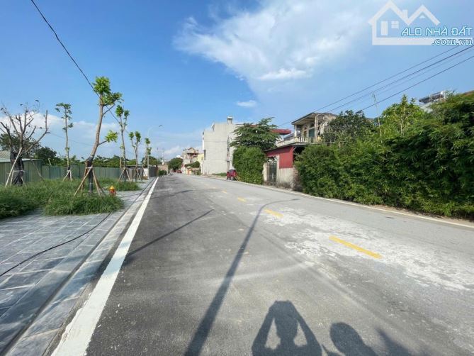 Cần bán lô đất đẹp tại thôn Đoài, phúc Thịnh , Hà Nội