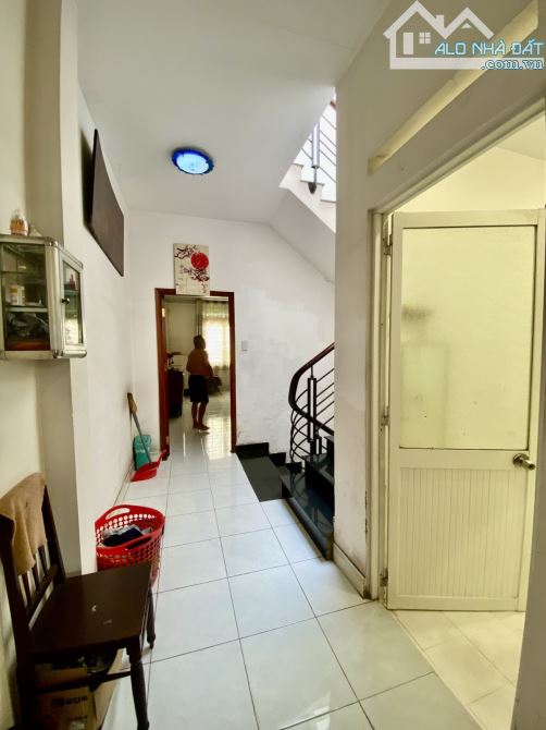 BÁN NHÀ RIÊNG 4 TẦNG - MẶT TIỀN TCH 08 - 100M2 - 4PN  - 7,2 Đồng - QUẬN 12
