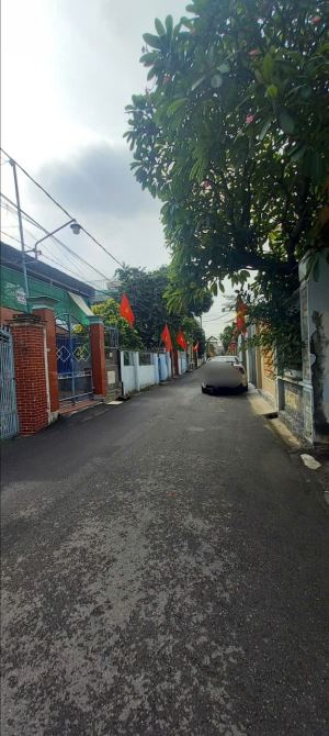 Bán Lô Đất Biệt thự kdc Phúc Hải, Tân Phong, Biên Hòa, dt 10,5 x 21m Giá 9,9 tỷ