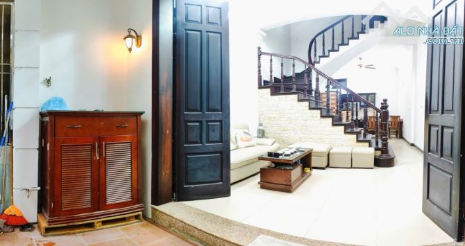 BÁN GẤP! Nguyễn Viết Xuân 36m x4- Nhà đẹp thế này, người yêu cũ có quay lại cũng không cho