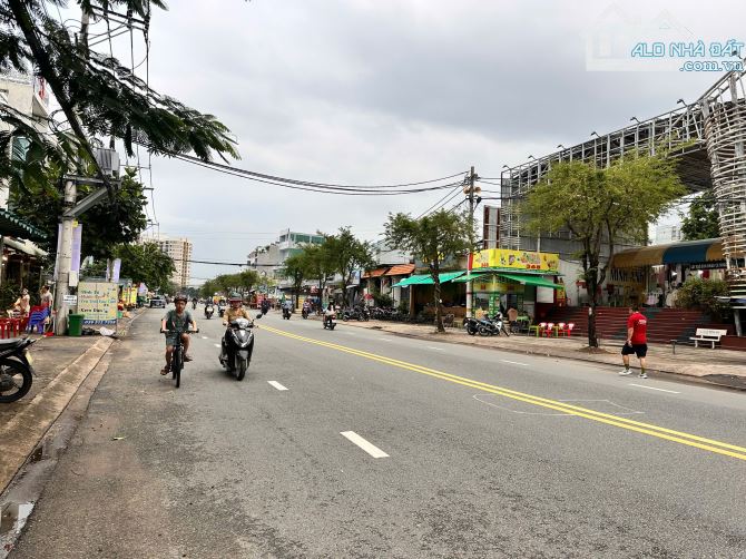 39TỶ- BÁN DÃY 22P TRỌ ,hẽm 6m đường man thiện ,p. tăng nhơn phú A, tp.thủ đức .DT- 435,3m2