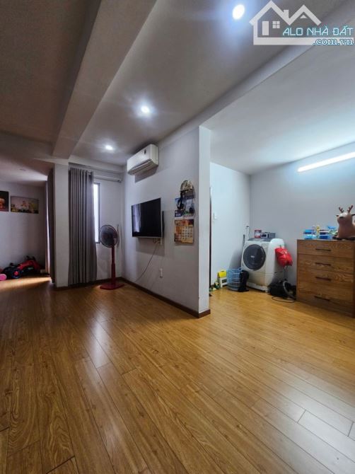 CỰC HIẾM SIÊU PHẨM MẶT TIỀN LŨY BÁN BÍCH - TÂN PHÚ - 150M2 - 5 TẦNG BTCT GIÁ CHỈ 26.X TỶ
