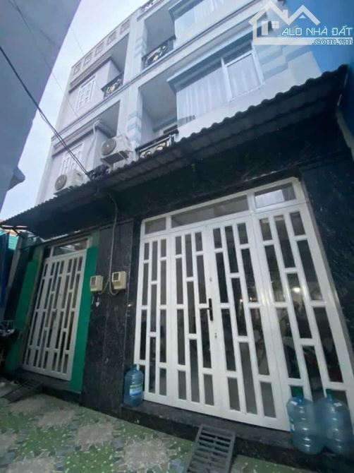 BÁN NHÀ 4 TẦNG ĐƯỜNG LƯƠNG VĂN CAN, QUẬN 8, HXH, 8x17M, DÒNG TIỀN 16TR, CHỈ 6,3 TỶ TL