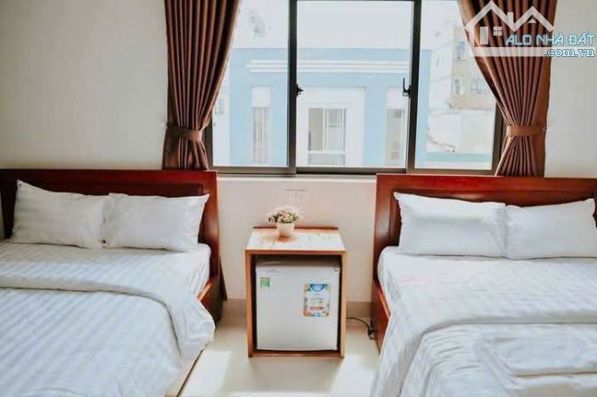 💎 SIÊU PHẨM ĐẦU TƯ – KHÁCH SẠN 5 TẦNG MẶT TIỀN TÔ HIẾN THÀNH – SÁT BIỂN MỸ KHÊ – DÒNG TIỀ