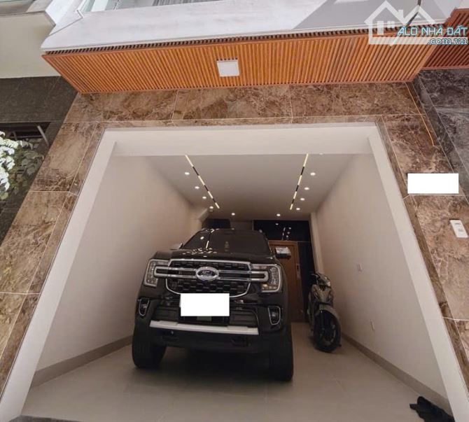 BÁN NHÀ MỚI NGỌC THỤY – TRUNG TÂM - Ô TÔ TRÁNH – FULL NỘI THẤT – 44M2 CHỈ 14,2 TỶ