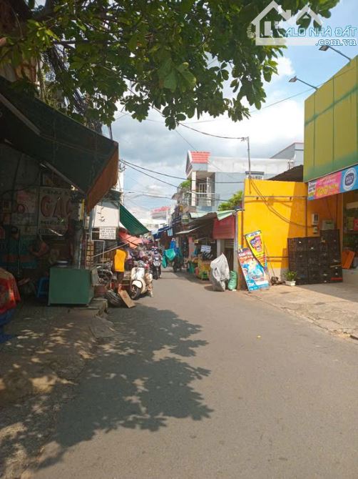 BÁN NHÀ 3 TẦNG NGUYỄN DUY TRINH, LONG TRƯỜNG, GIÁ CHỈ NHỈN 5 TỶ