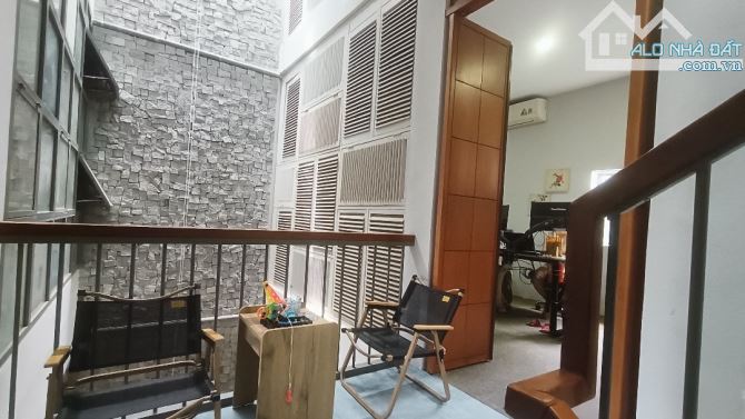 BÁN NHÀ 3 TẦNG MẶT TIỀN TRẦN VĂN DƯ – CÁCH BIỂN 400M 19,x ty