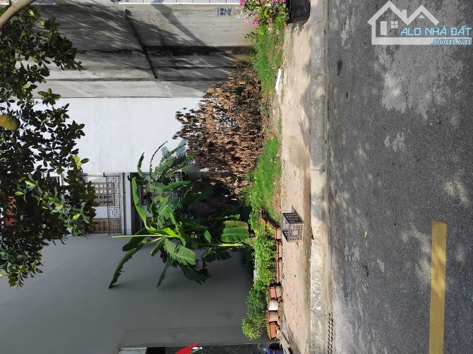 ( ĐẤT ) PHÂN LÔ PHƯỜNG VIỆT HƯNG - VIEW VƯỜN HOA - ĐƯỜNG Ô BÀN CỜ RỘNG 15M ÔTÔ TRÁNH - ĐỖ