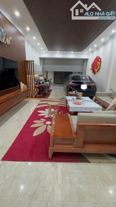 Bán nhà Đống Đa - Láng Hạ - 66m2 x 6 tầng thang máy, MT 4.8m, phân lô, ô tô tránh, 28 tỷ