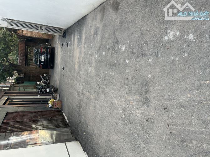 BÁN ĐẤT VÕNG LÀ ĐƯỜNG TRẢI AFPHAN OTO VÀO ĐẤT, CẠNH KHU QUY HOẠCH CÔNG VIÊN.