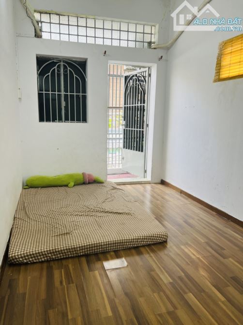 NHÀ SIÊU VỊ TRÍ ,2 MT tương lai ĐẶNG MINH TRỨ, P10, TÂN BÌNH.dt.35m2 giá chỉ 4,2 tỷ