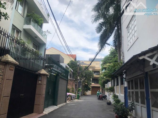 Biệt thự khu vip nguyễn văn trỗi phú nhuận khuôn đất đẹp 8x29