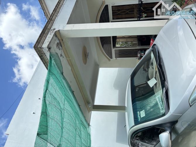 BÁN NHÀ ĐÔNG HƯNG THUẬN 06 VỊ TRÍ ĐẸP, QUẬN 12, DT 246 ( 6.8×32), GIÁ SIÊU RẺ
