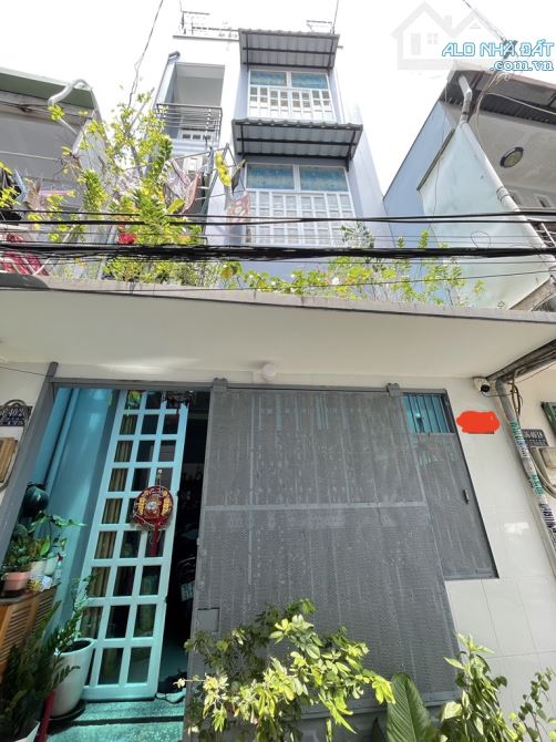 🏡 Nhà 2 Tầng, Sân Thượng, Gần Âu Cơ - Mã Số: NTK-25.8-588