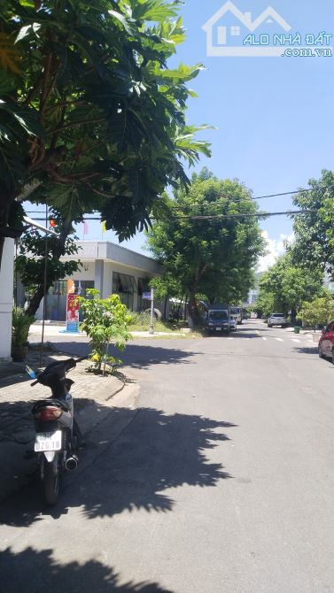 Bán Căn 2 tầng xây dở Phạm Văn Tráng