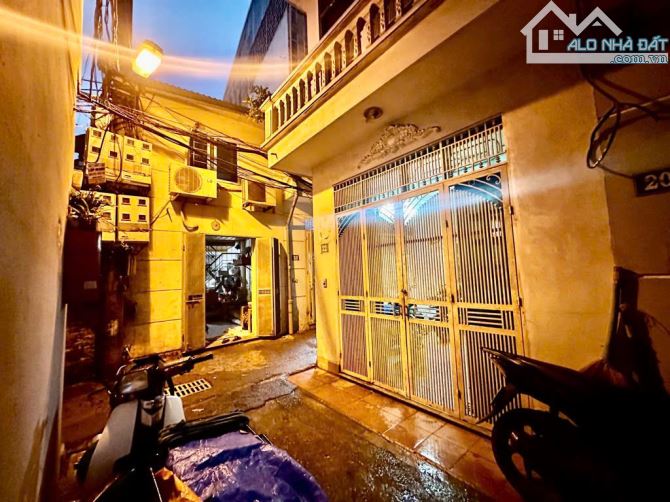 BÁN NHÀ PHÚ ĐÔ – LÔ GÓC – 4 TẦNG –33m2 giá 7.85 TỶ
