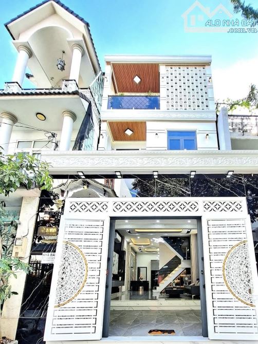 Căn nhà đẹp siêu rộng ngay Phạm Văn Hai, Tân Bình. Giá: 3 Tỷ 290 / 70m2. SHR, hẻm thông