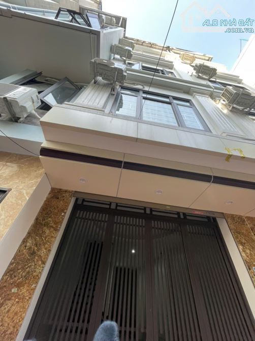 NHÀ NGUYỄN ĐẠO AN - PHÚ DIỄN - NGÕ THOÁNG RỘNG - DT: 42M2, 5 TẦNG, MT 3.3M - 8.6 TỶ