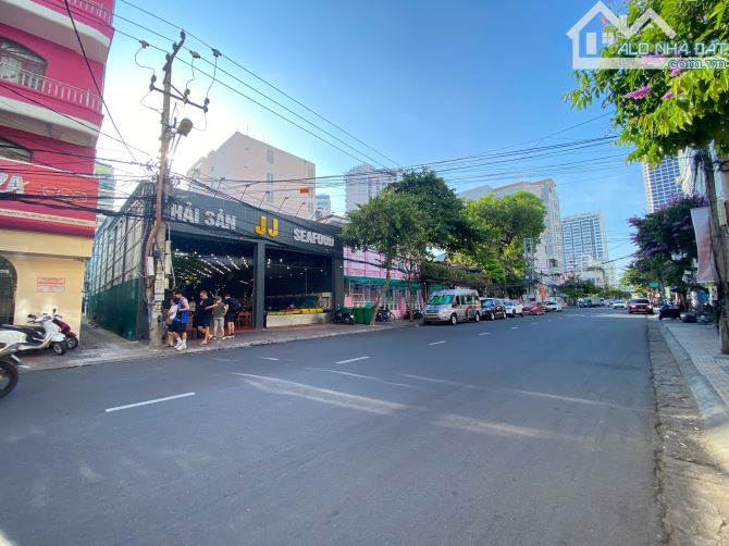 BÁN CĂN 2 Mặt Tiền Nguyễn Thiện Thuật -Khu Phố Tây