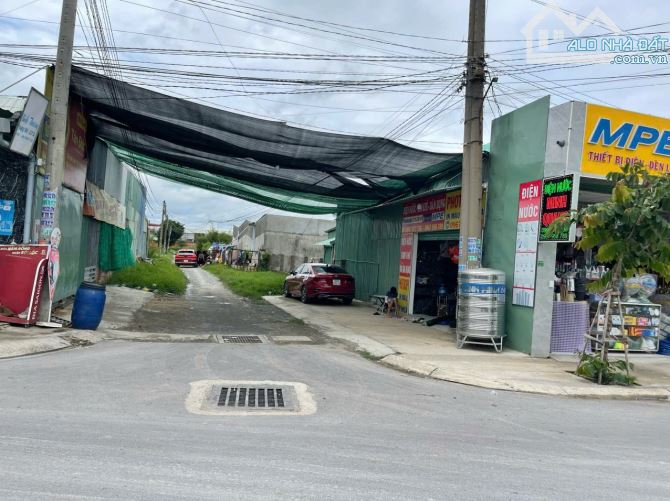 4,2 tỷ 💢 Đất nền  góc 1/ Gò Hưu,Mỹ Hạnh Nam, Đức Hoà  -  19x20 full 376 m2 thổ cư 💯