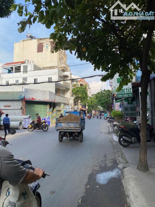 GÓC 2 MẶT HẺM XE HƠI – TRỆT 3 LẦU – KHU VIP BÀU CÁT– chỉ 15,8 tl