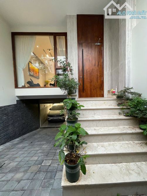 🏡 BÁN NHÀ 1 HẦM – 1 TRỆT – 3 LẦU – BỂ BƠI SÂN THƯỢNG – BÌNH TRƯNG TÂY