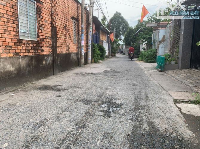 Bán đất SR, TC, 166m2, đường nhựa 6m thông, gần cây xăng 26 chỉ 3,2 tỷ