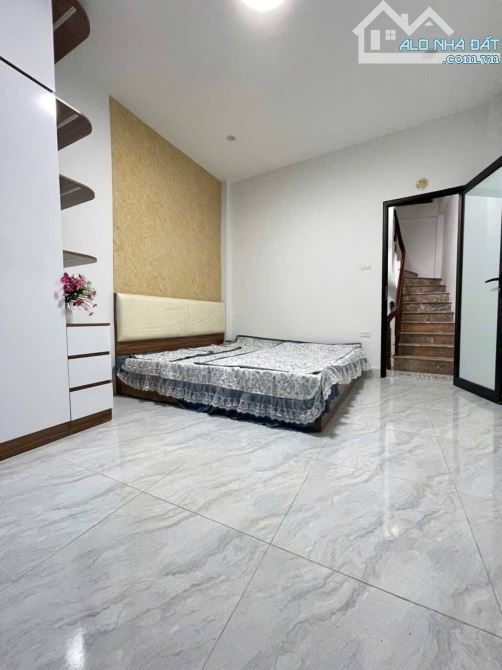 NHÀ PHỐ TÂN TRIỀU SIÊU ĐẸP 30M 4T MT3,6M 5,85 TỶ FULL NỘI THẤT.