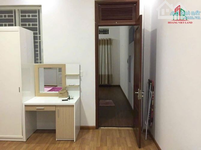 Bán nhà  MT đường Trần Hữu Trang, phường Thắng Lợi, TP BMT.  Diện tích : 5 x 15 m (thực
