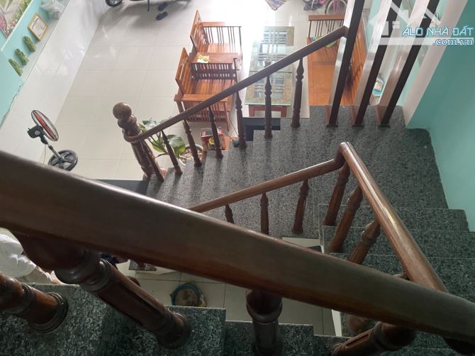 🏡 BÁN NHÀ CẤP 4 + GÁC LỬNG – KIỆT Ô TÔ TRÁNH – HỒ XUÂN HƯƠNG – CÁCH BIỂN 300M 🌊