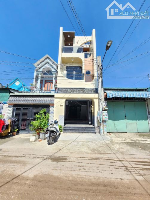 3,6Tỷ TL🔥Bán nhà 2 lầu 71,7m2 cách đường Bình Chuẩn 63 chỉ 50m, P.Bình Chuẩn, Tp.Thuận An
