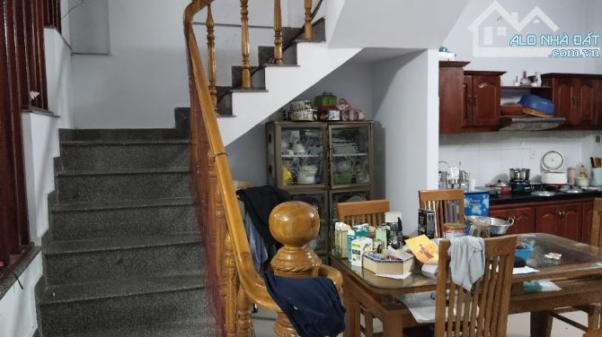 🏠 NHÀ 3 TẦNG CHẾ LAN VIÊN – TẶNG DÃY TRỌ 5 PHÒNG – DÒNG TIỀN 10TR/THÁNG